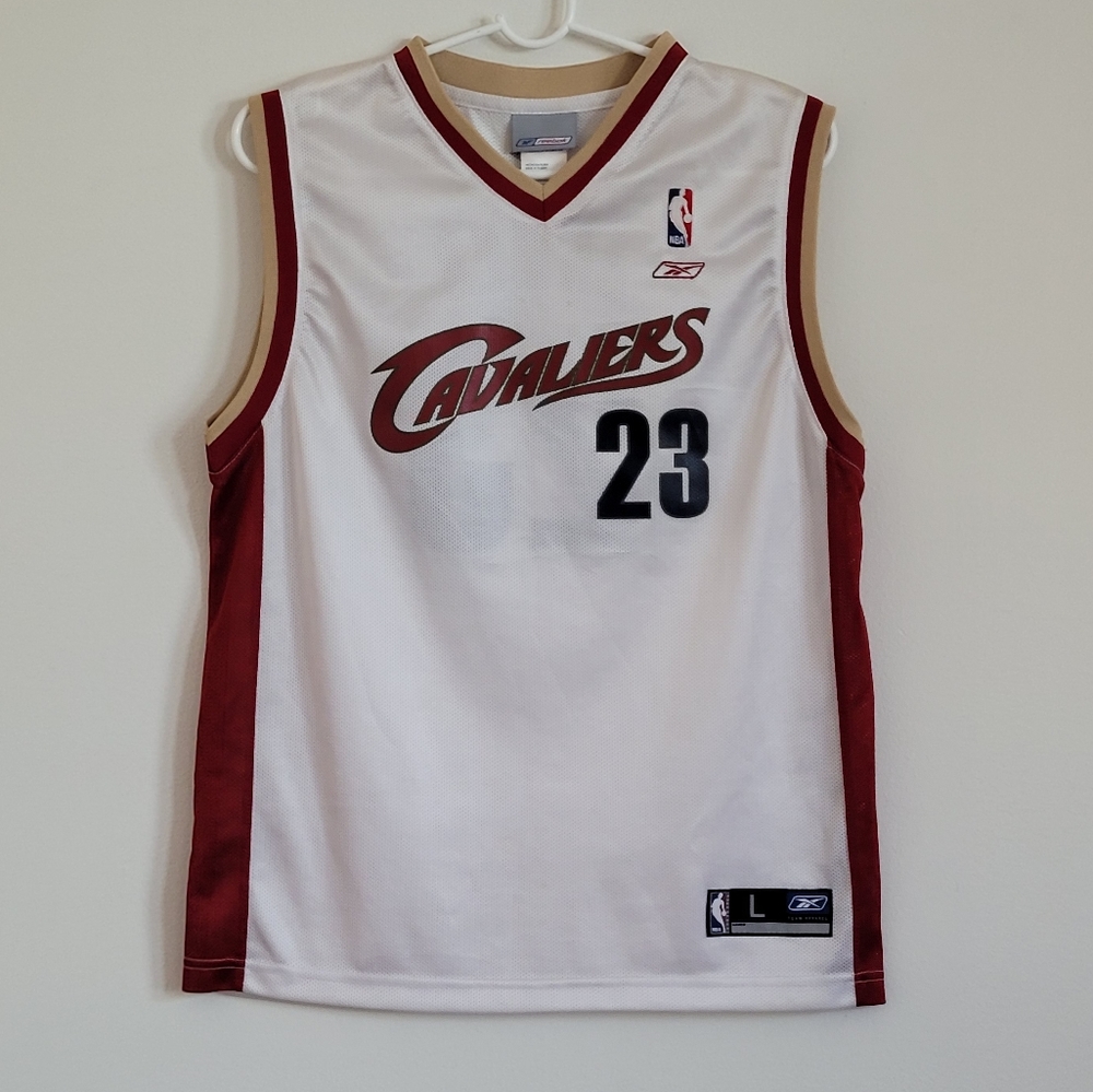 Vintage LeBron James Cleveland Cavaliers Jersey